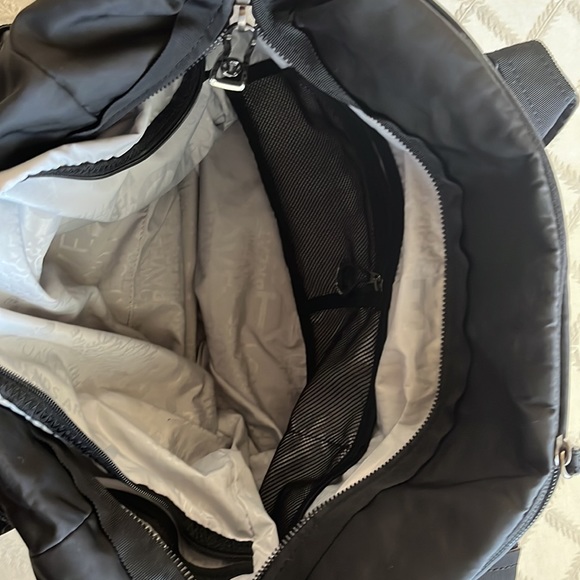 Lululemon bag - Picture 5 of 5